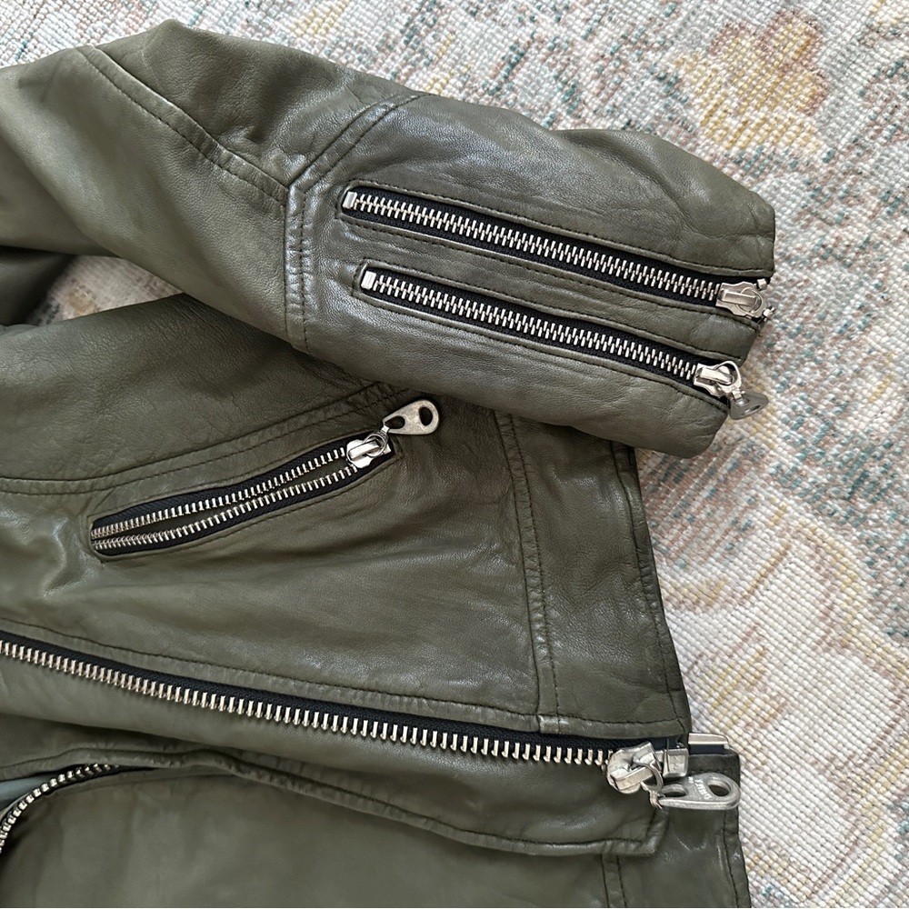 Doma Leather Jacket - image 4